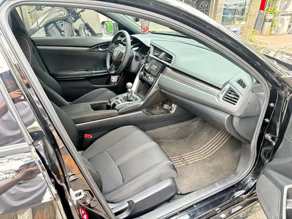 Civic HATCHBACK 220 TURBO Manual Drive Fun Control