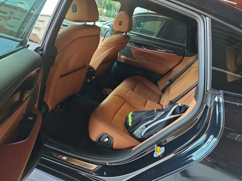 BMW 6 Series GT 630 i M Sport Package