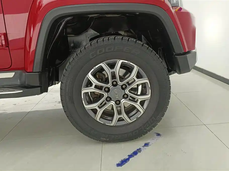 BAIC BJ40 2.0 T Auto 4 WD City Hunter Swordsman