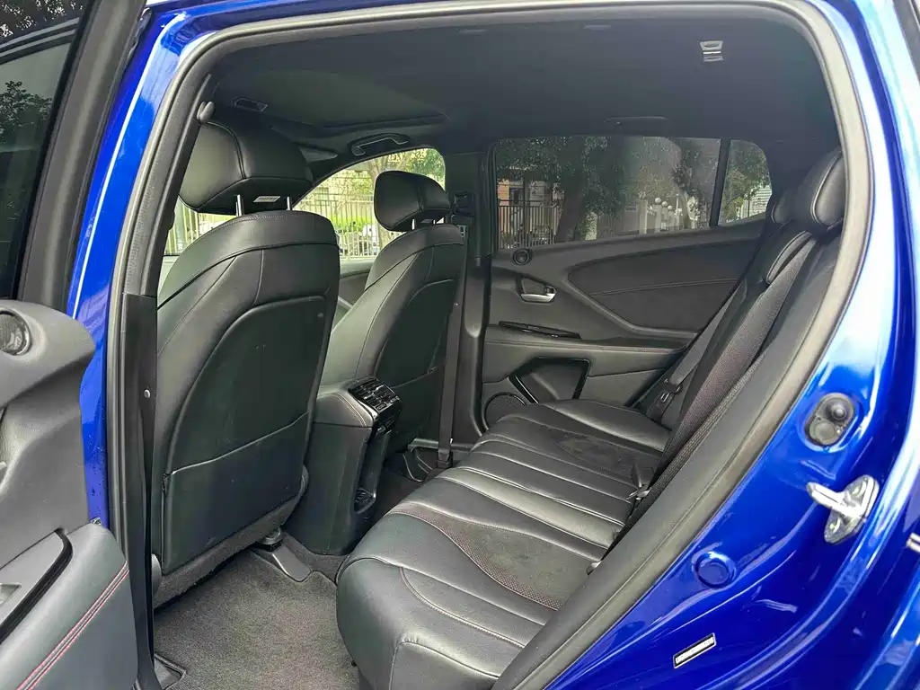 Acura CDX 讴歌CDX 2021款 1.5 T 两驱尊享·A-Spec运动款