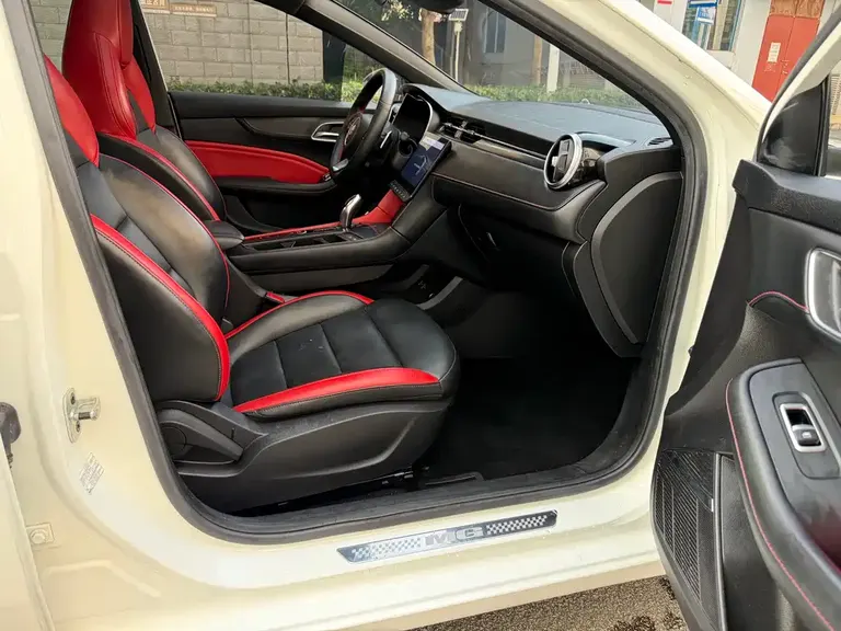 MG6 1.5 T Auto Trophy Flagship