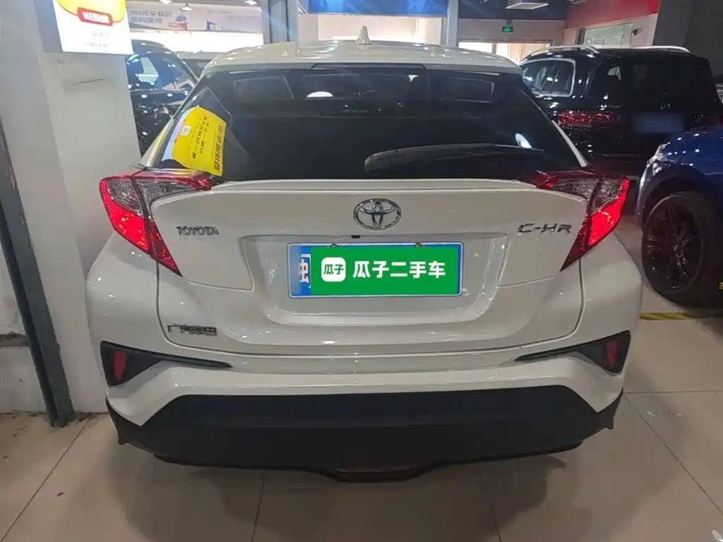 Toyota C-HR 2.0 L Leading CN-V
