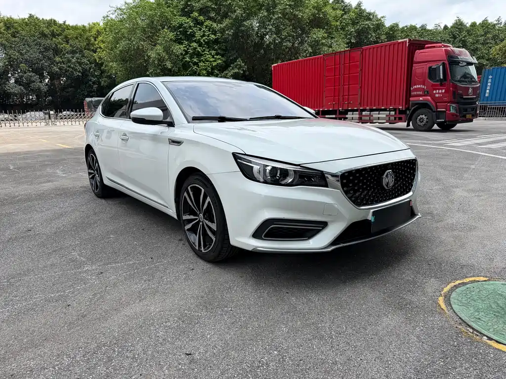 MG6 20 T Auto Trophy Premium Internet CN-V