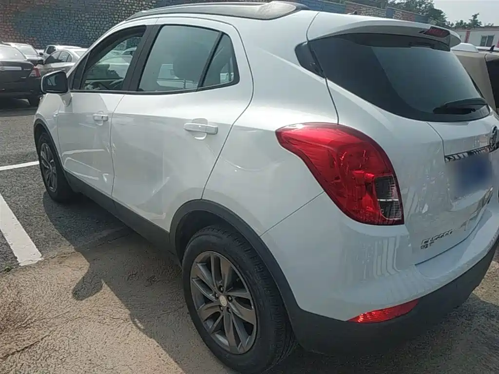 Encore 18 T Auto 2 WD Urban Leading