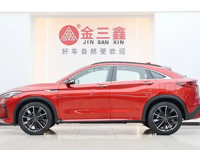 Infiniti QX55 英菲尼迪QX55 2022款 2.0 T 四驱耀享版