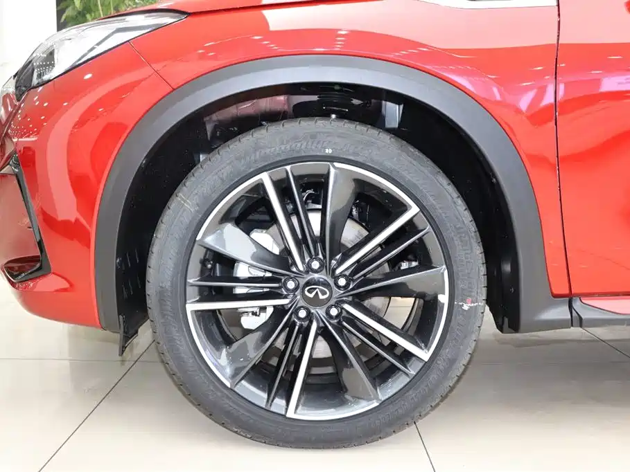 Infiniti QX55 英菲尼迪QX55 2022款 2.0 T 四驱耀享版