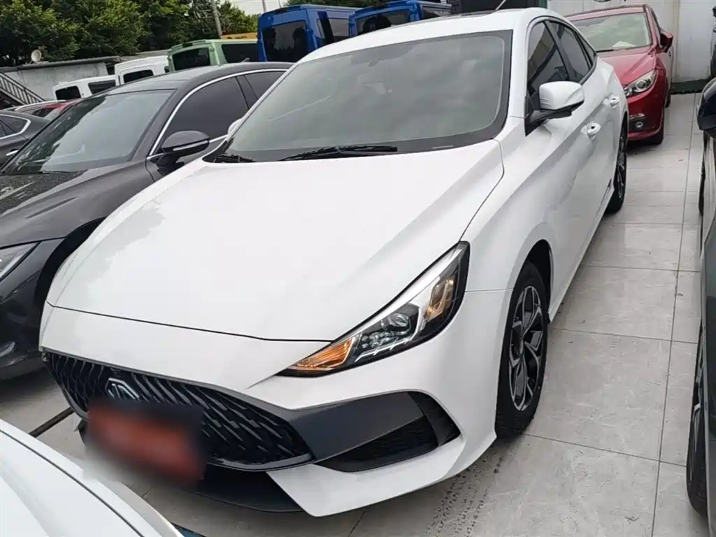 MG5 180 DVVT CVT Style