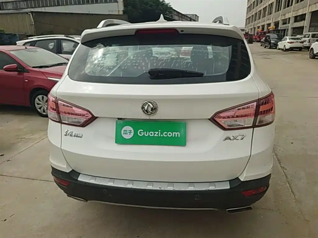 Dongfeng Fengshen AX7 2.0 L Manual Smart Ease