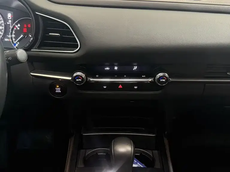 Mazda CX-30 2.0 L Auto Jiayue