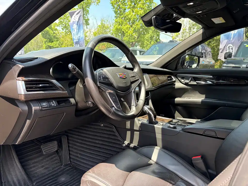 Cadillac CT6 28 T Luxury