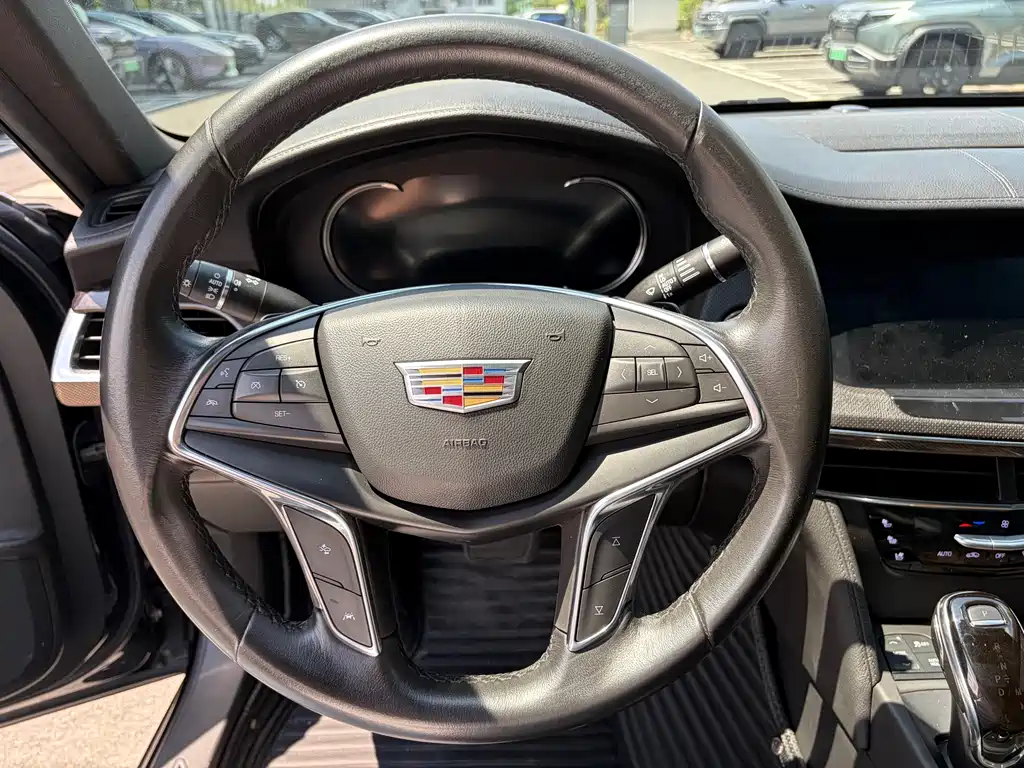 Cadillac CT6 28 T Luxury