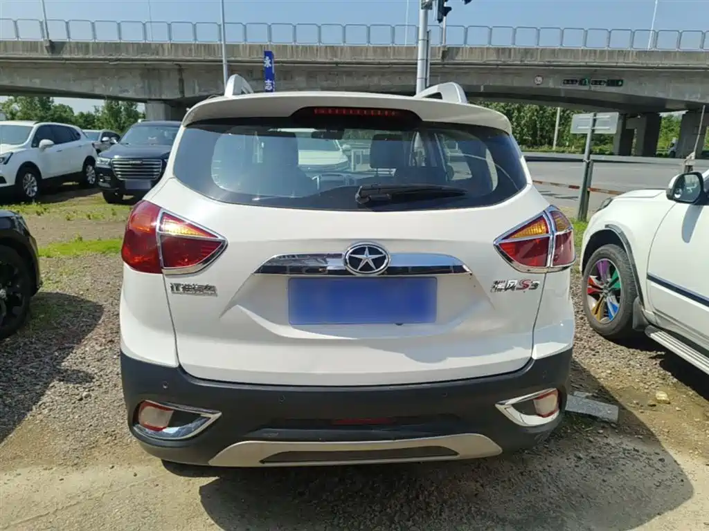 Refine S3 1.5 L CVT Luxury Smart