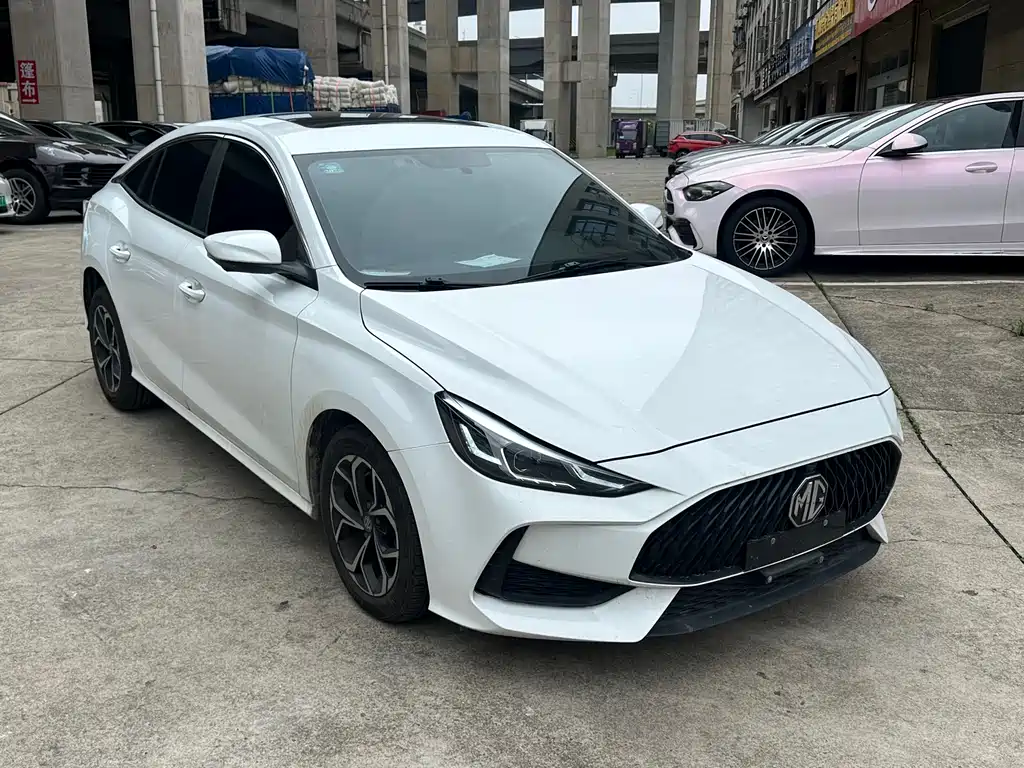 MG5 300 TGI DCT Youth Luxury Trend