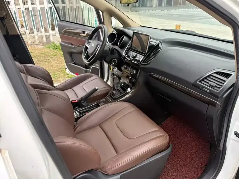 Lifan Xuanlang 1.8 L Manual Elite