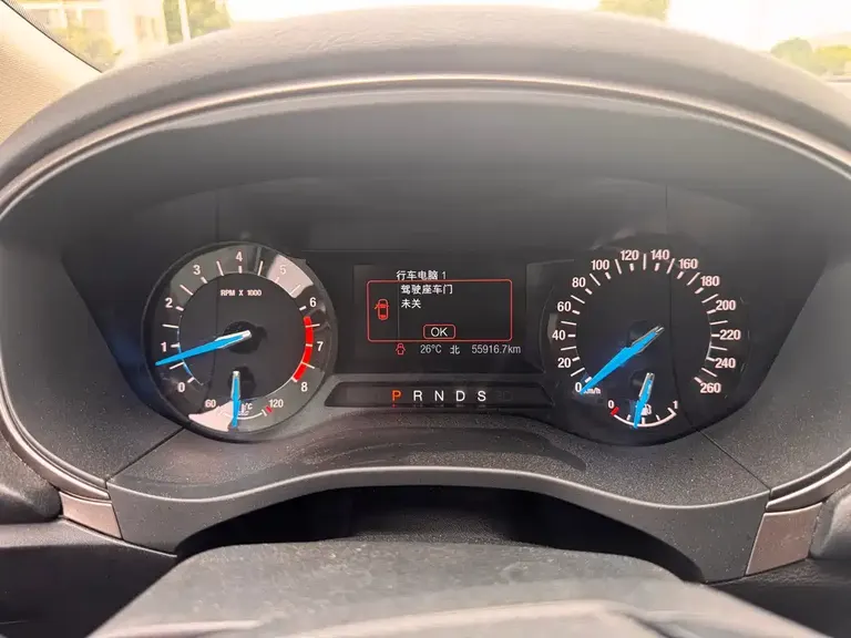 Ford Mondeo EcoBoost 180 Luxury