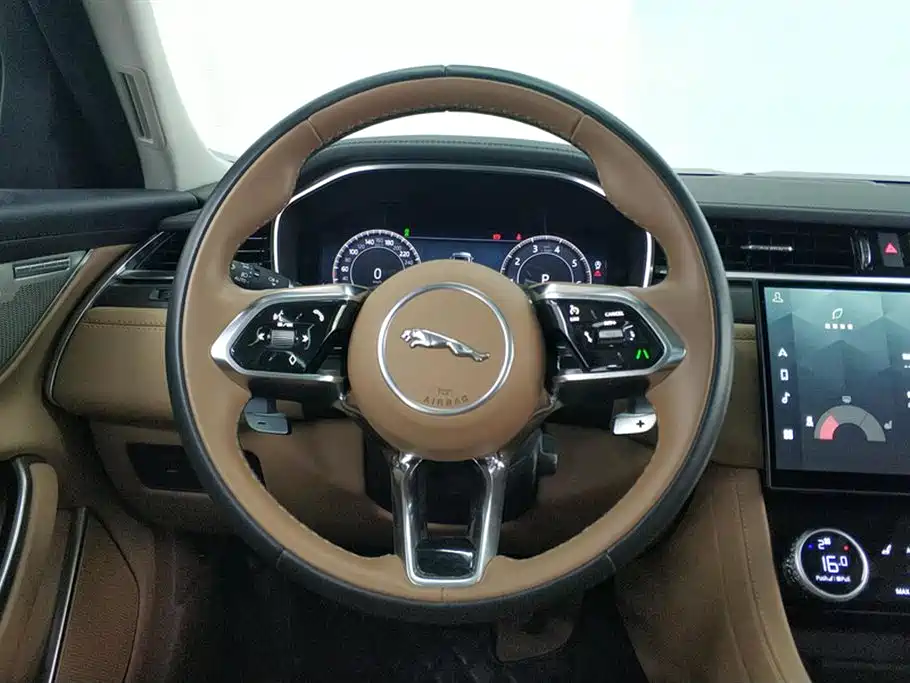 Jaguar XFL 2.0 T P250 2 WD Premium Luxury