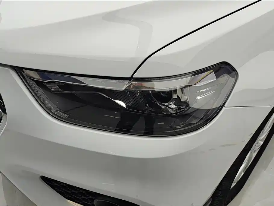 Haval H6 Sport 1.5 T Auto Elite Connected Hex Grille