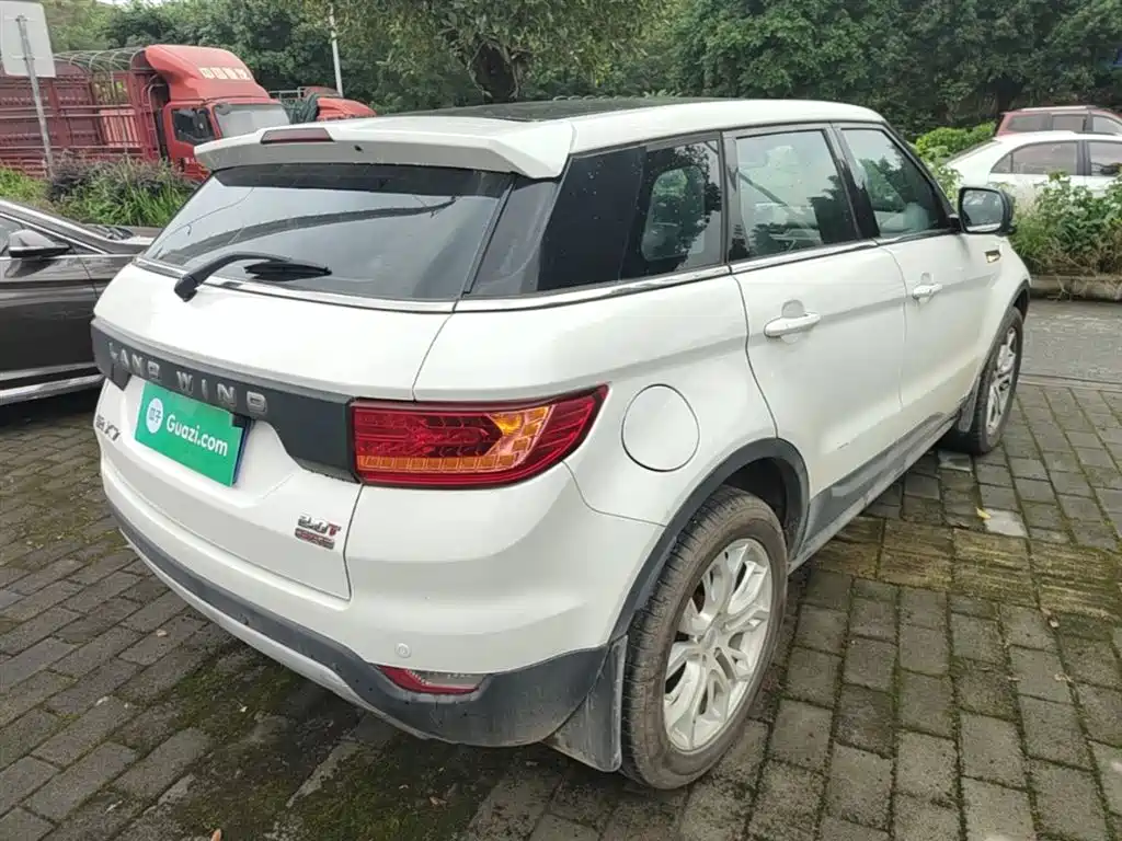 Landwind X7 2.0 T Panoramic Distinguished
