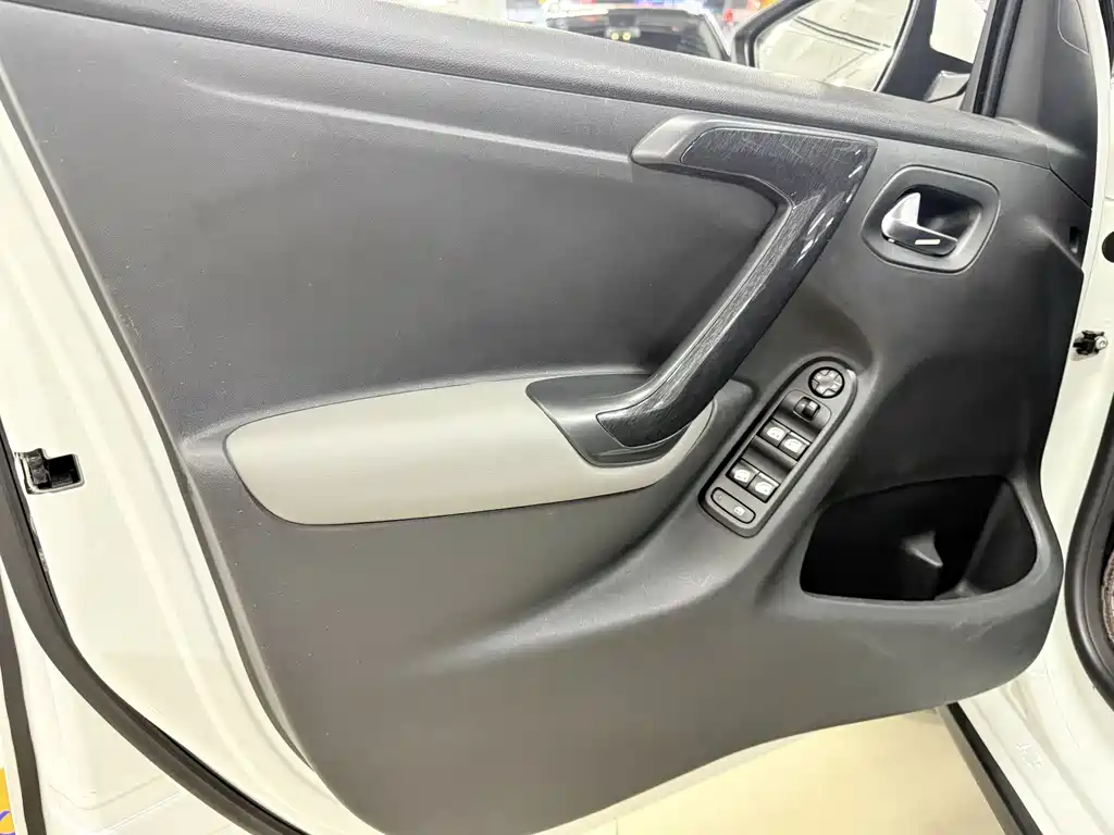 Citroën C3-XR 190 THP DCT Zhishang