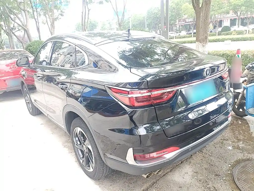 Changan CS85 Coupe 长安CS85 COUPE 2019款 2.0 T 自动品版 国VI