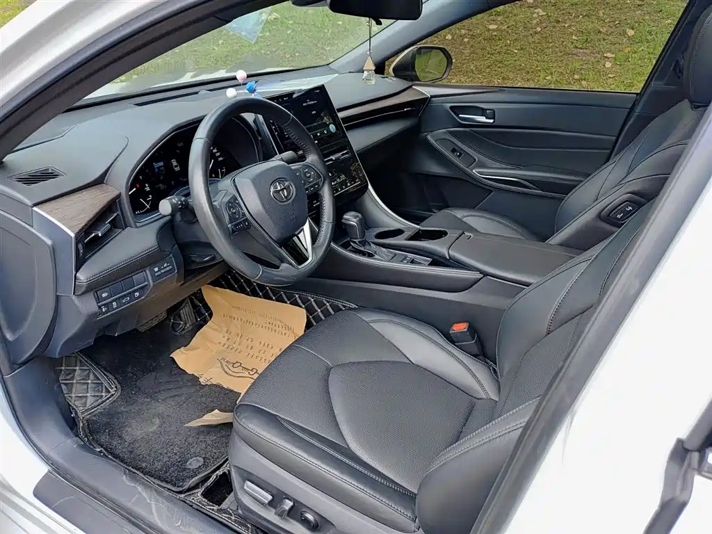 Avalon 2.0 L Select