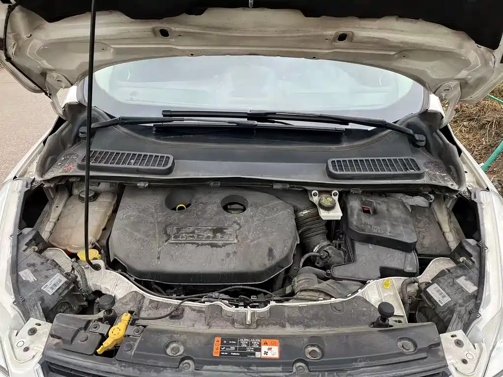 Kuga 2.0 L GTDi 4 WD Elite