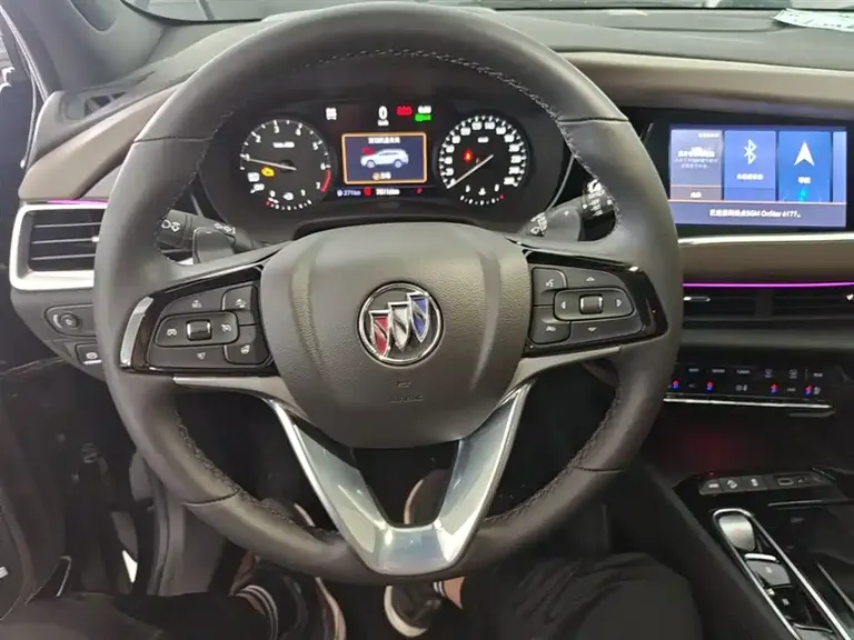Buick Enclave 652 T 4 WD Premium Flagship 7-seat