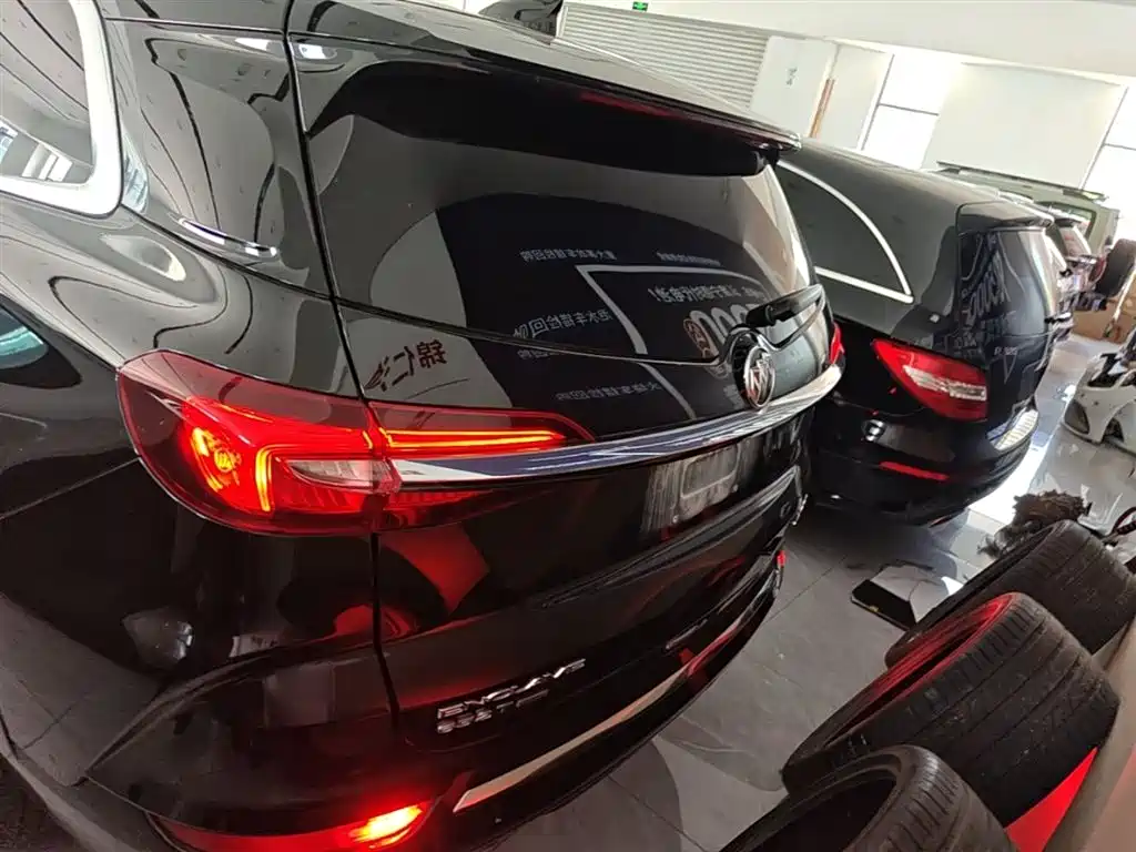 Enclave 652 T 4 WD Premium Flagship 7-seat