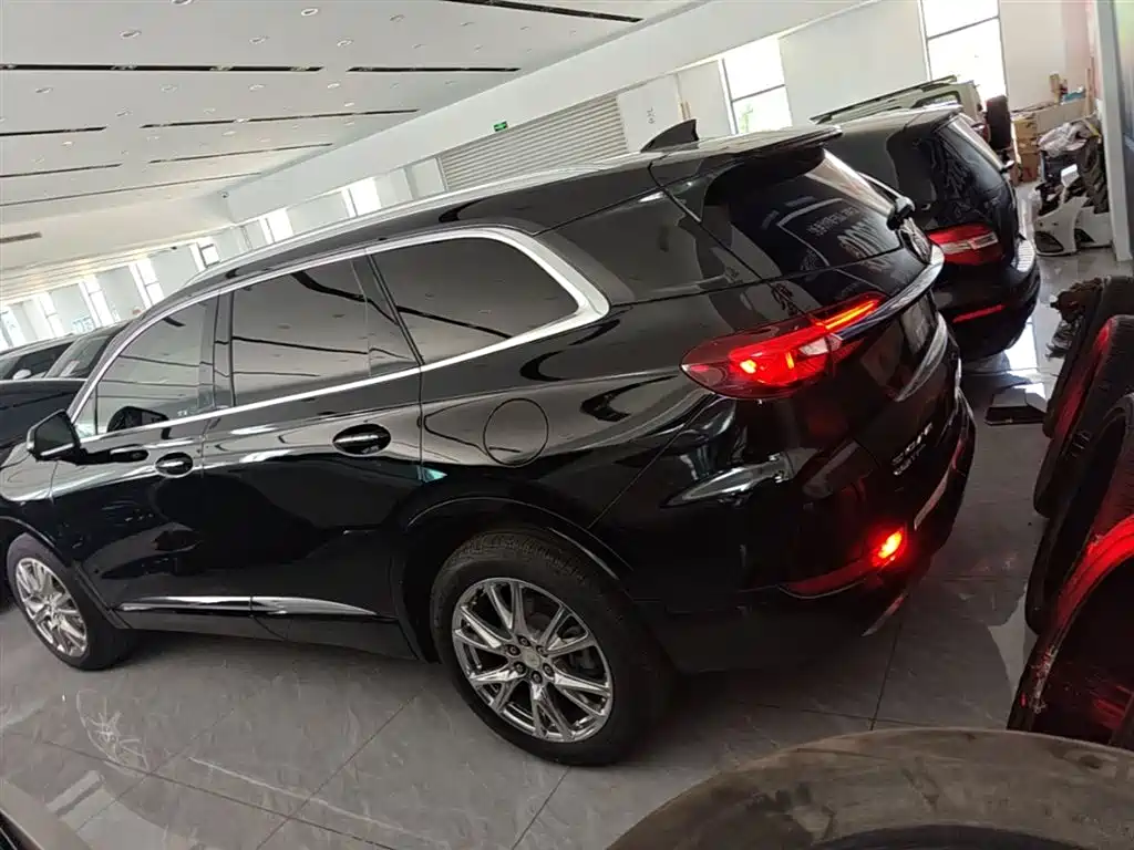 Enclave 652 T 4 WD Premium Flagship 7-seat