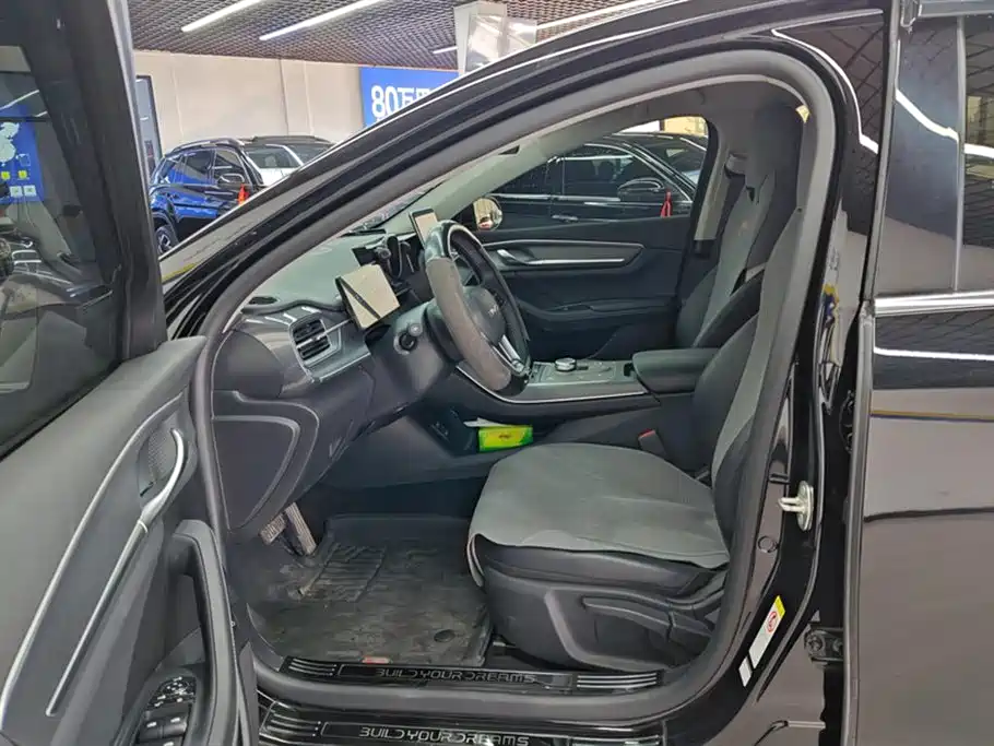 Destroyer 05 Glory DM-i 120 KM Luxury
