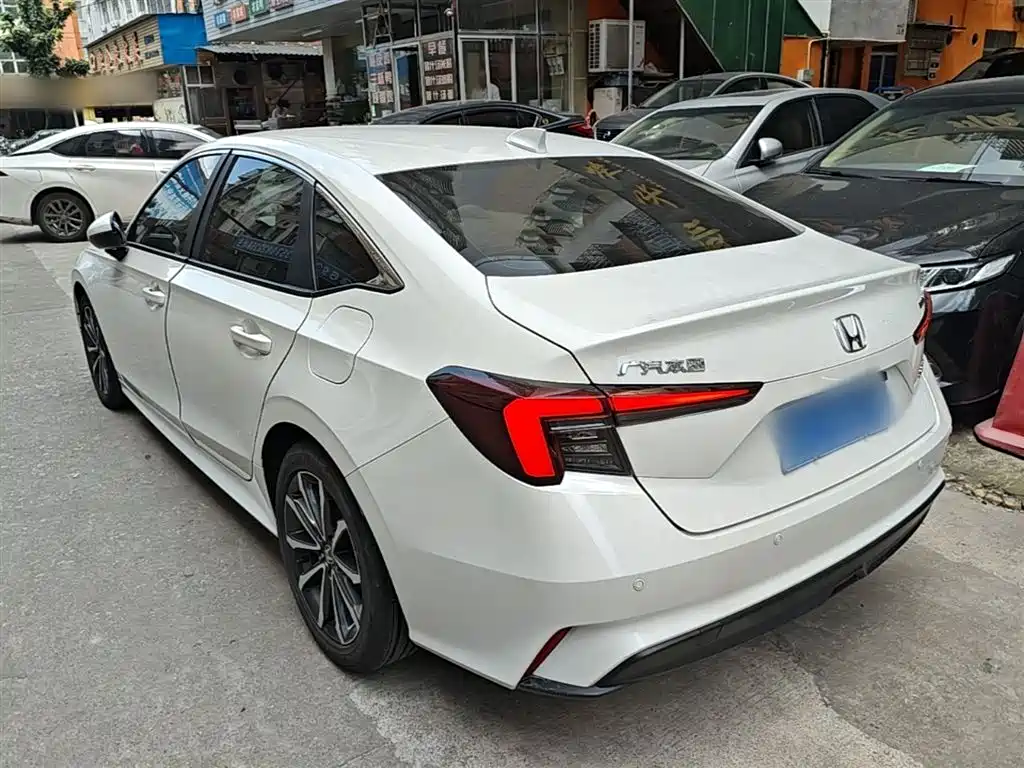 Integra 240 TURBO CVT Smart Enjoyment