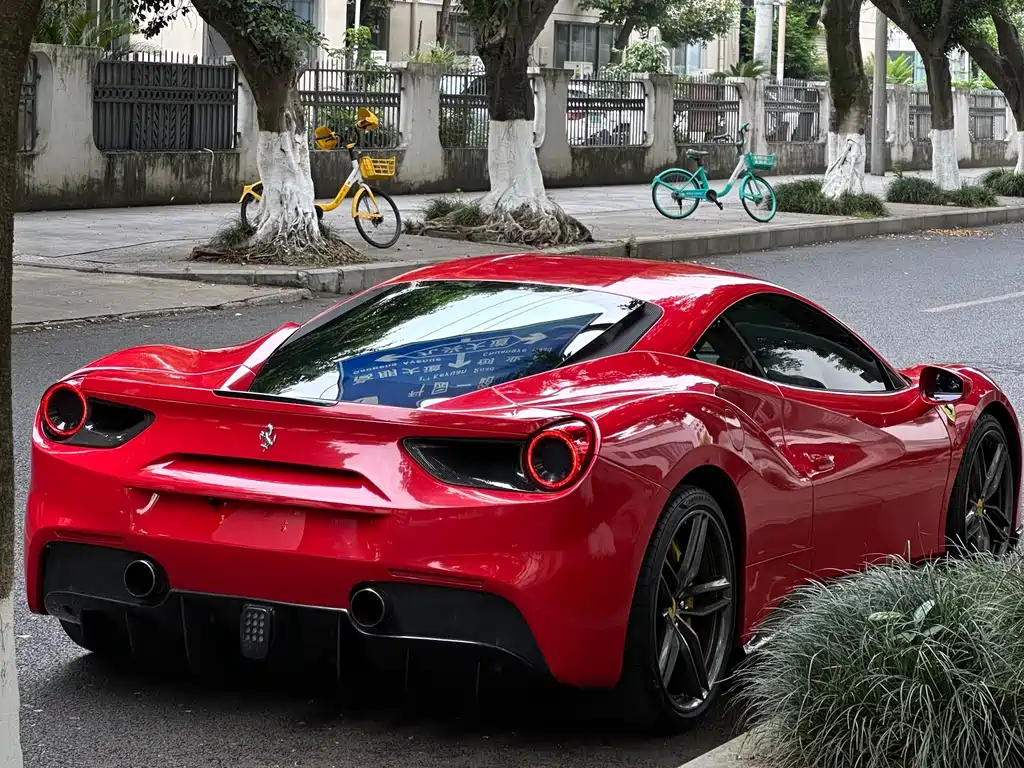Ferrari 488 488 GTB