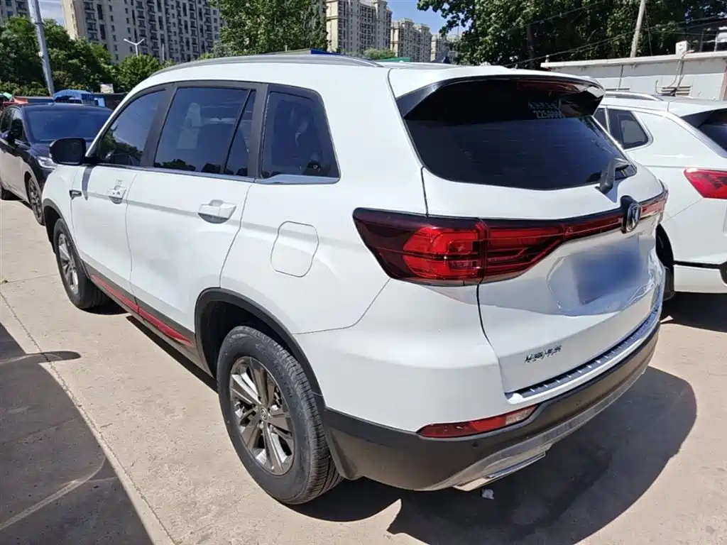 Changan CS75 Glory Million 280 T DCT Luxury