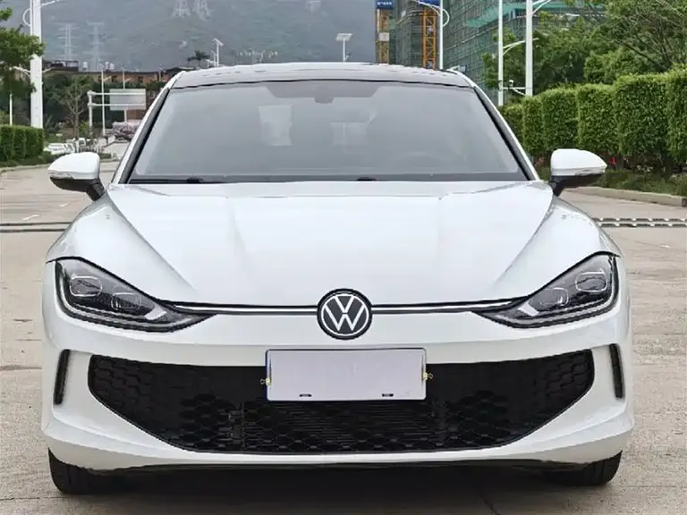 Volkswagen Lamando Lamando L 200 TSI DSG