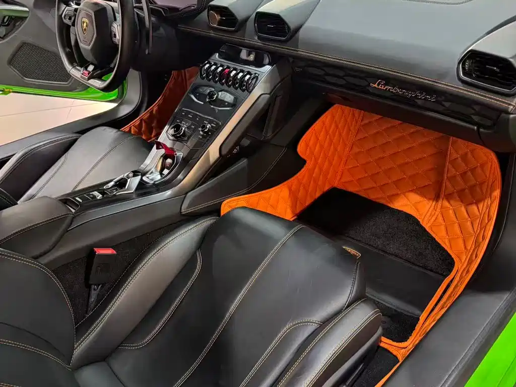 Huracán Huracán RWD Coupe