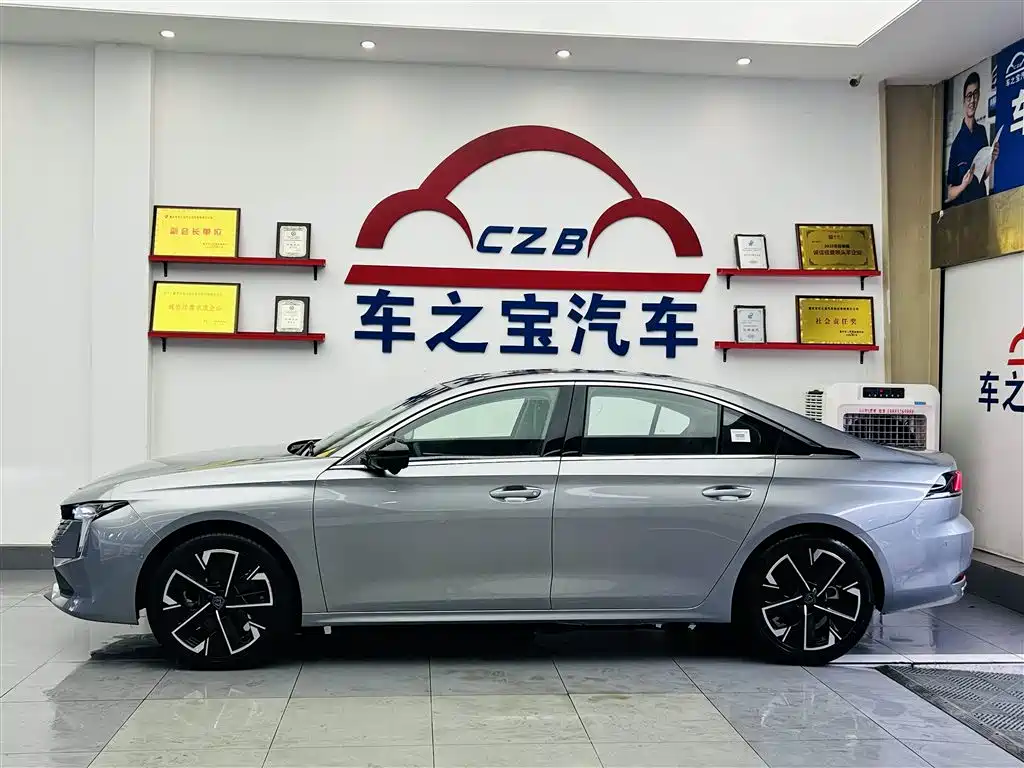Peugeot 508 508 L 400 THP Control Motion Flagship