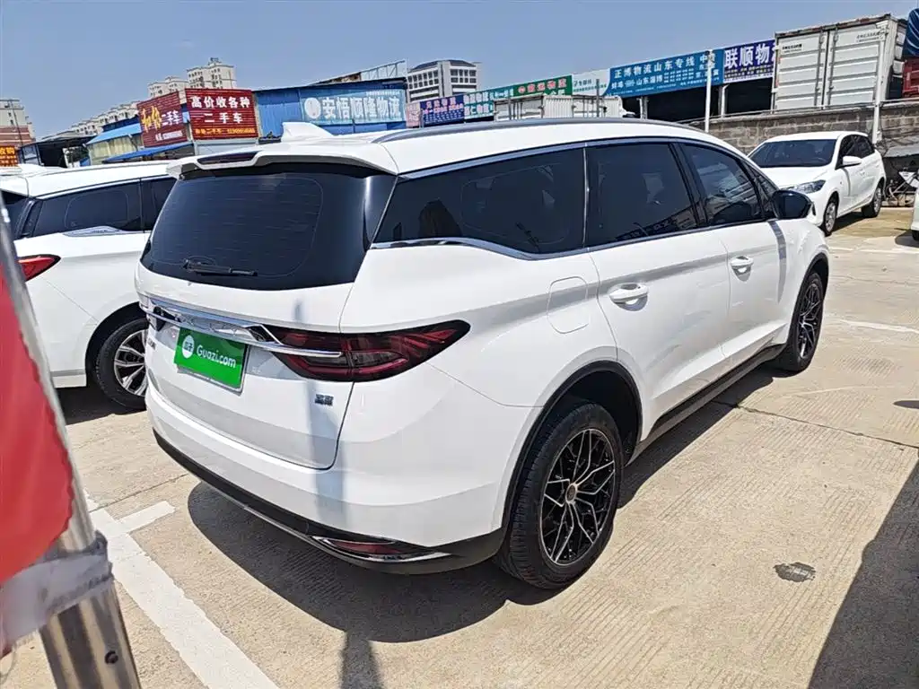 Jiaji 1.8 TD DCT Luxury
