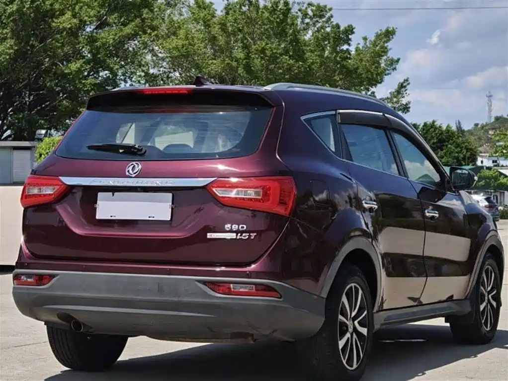 Fengguang 580 Facelift 1.5 T CVT Luxury