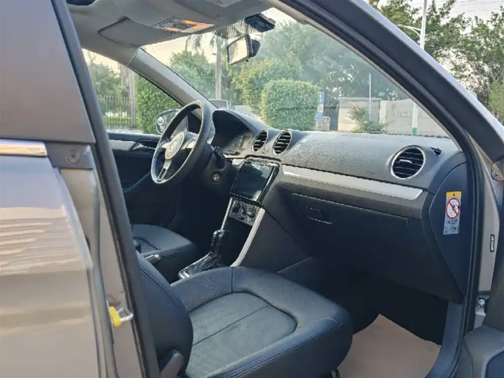 Jetta 1.6 L Auto Comfort