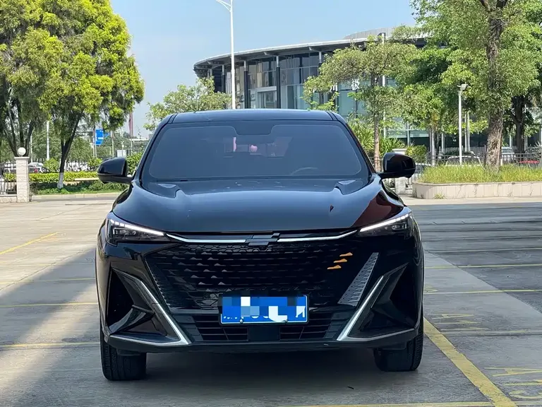 Changan Oshan X5 PLUS 1.5 T DCT Outstanding