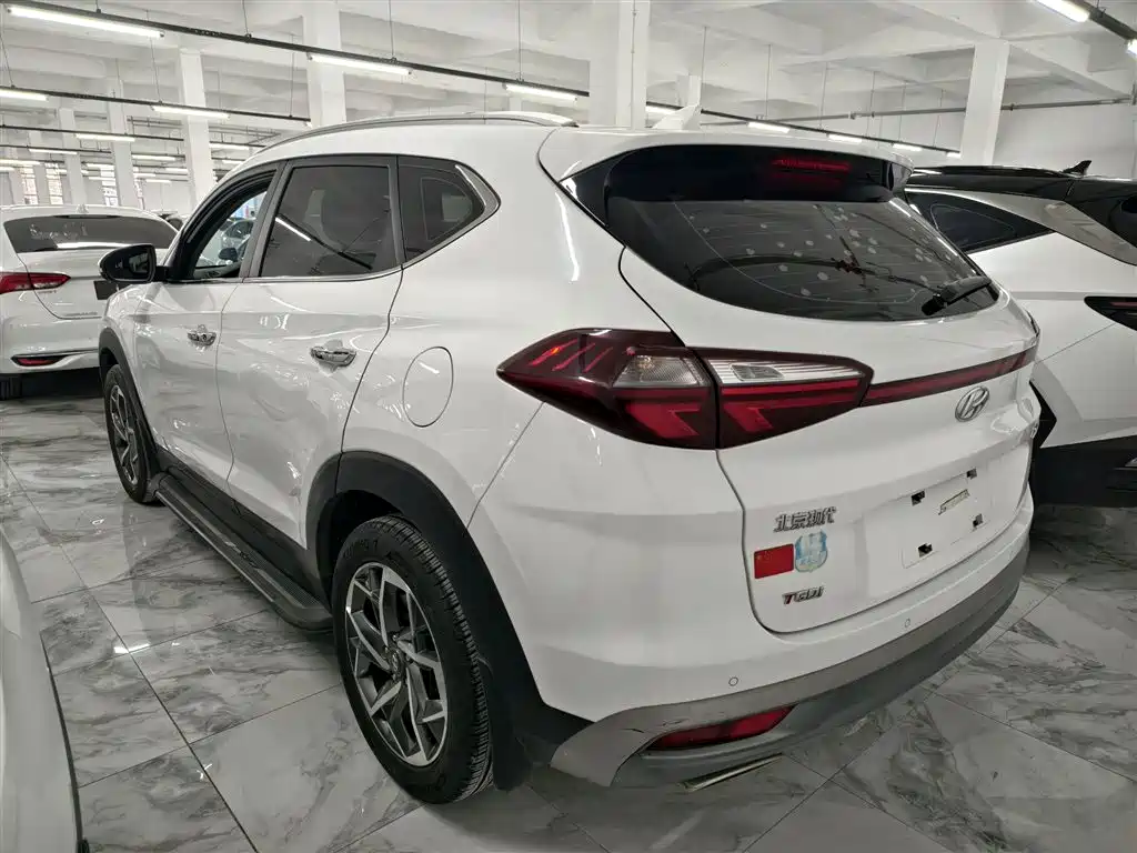 Tucson 280 TGDi 2 WD GLS Connected CN-VI