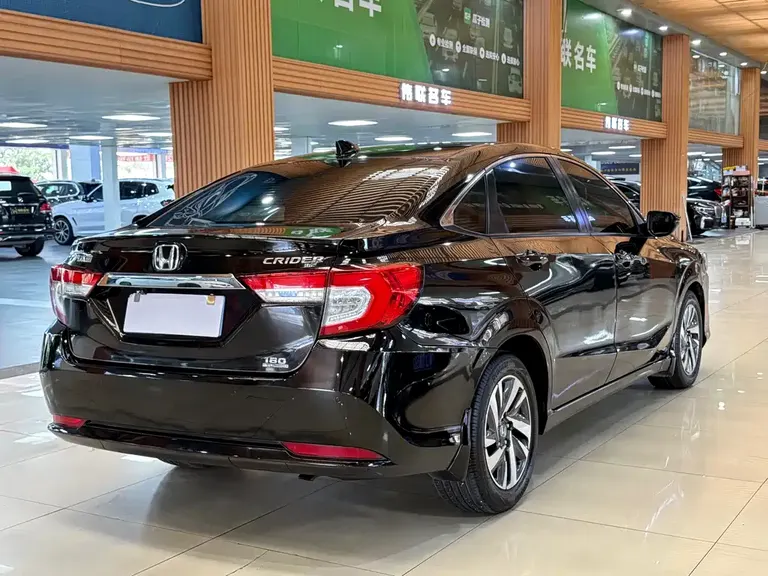Honda Crider 180 Turbo CVT Luxury CN-VI