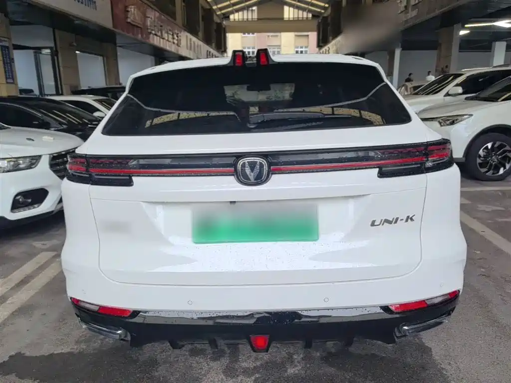 Changan UNI-K iDD Smart Electric iDD 1.5 T 135 km Smart Fun