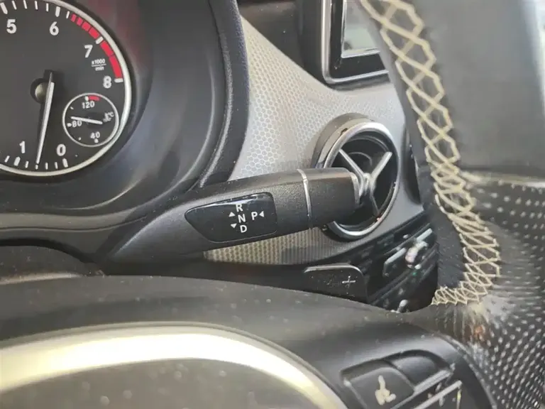 Mercedes-Benz B-Class B 200