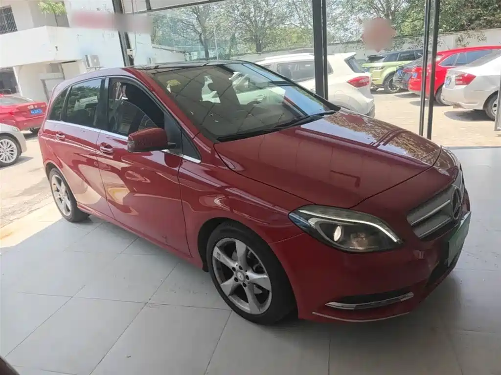 Mercedes-Benz B-Class B 200