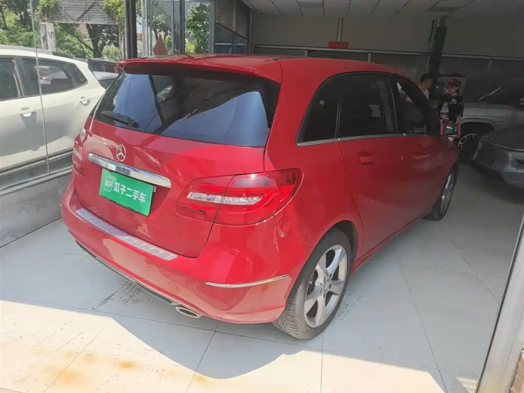 Mercedes-Benz B-Class B 200