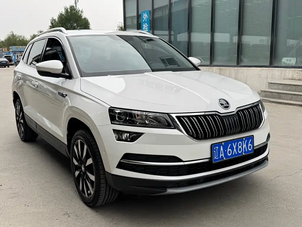 Karoq TSI280 Smart Travel Luxury CN-V