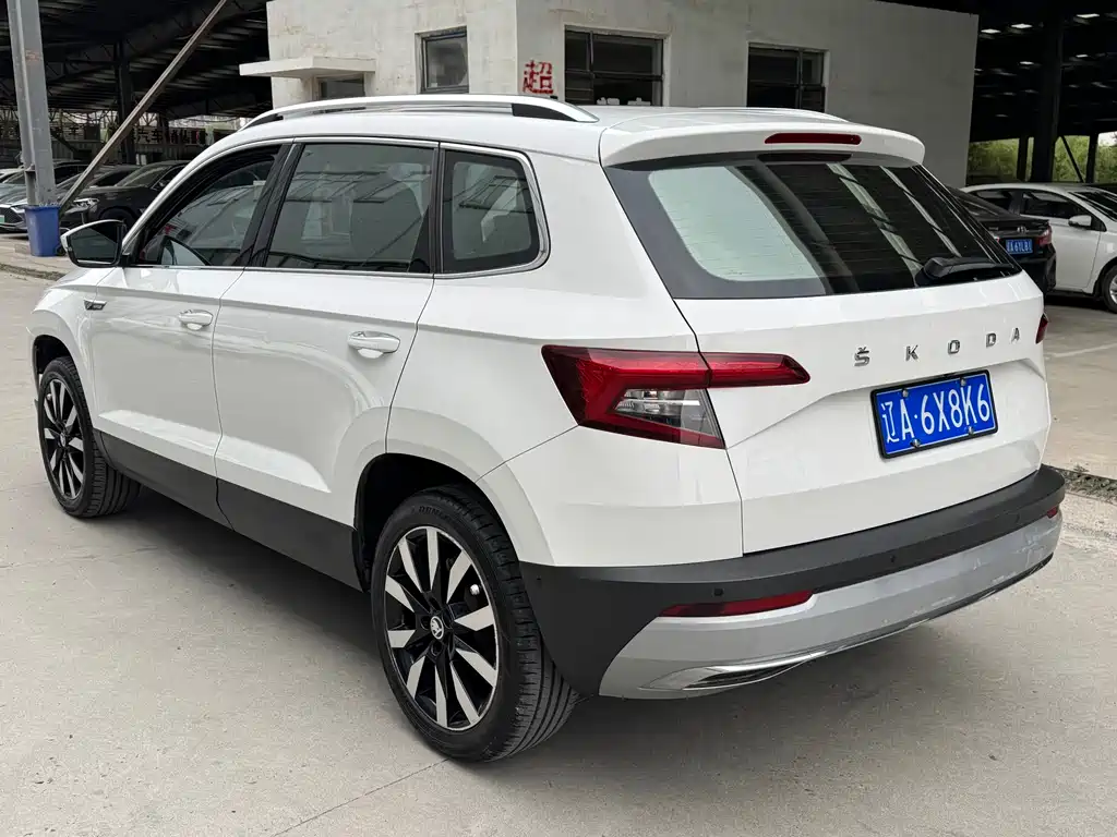 Karoq TSI280 Smart Travel Luxury CN-V