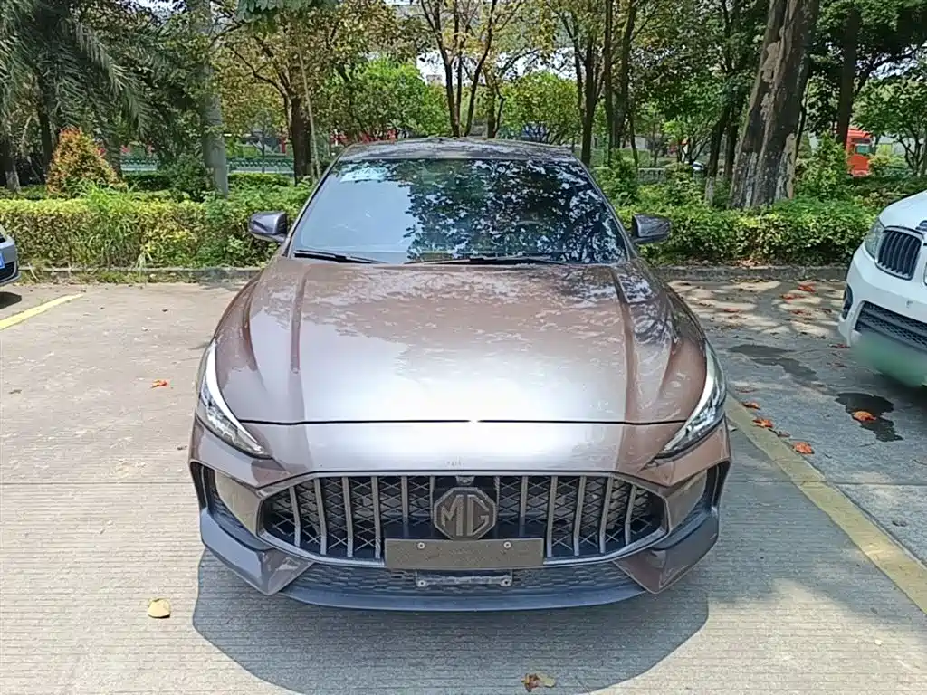 MG5 Facelift 180 DVVT CVT Youth Luxury