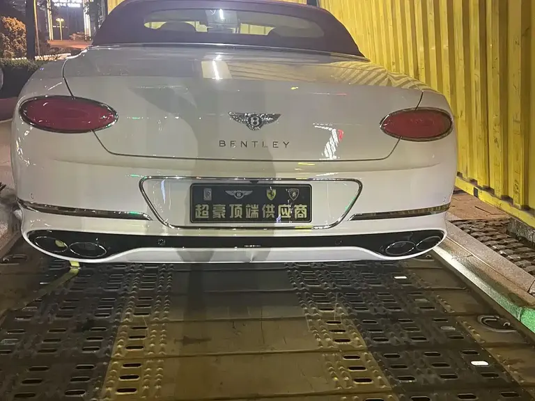Bentley Continental GT 欧陆 2024款 4.0 T GT V8 敞篷版